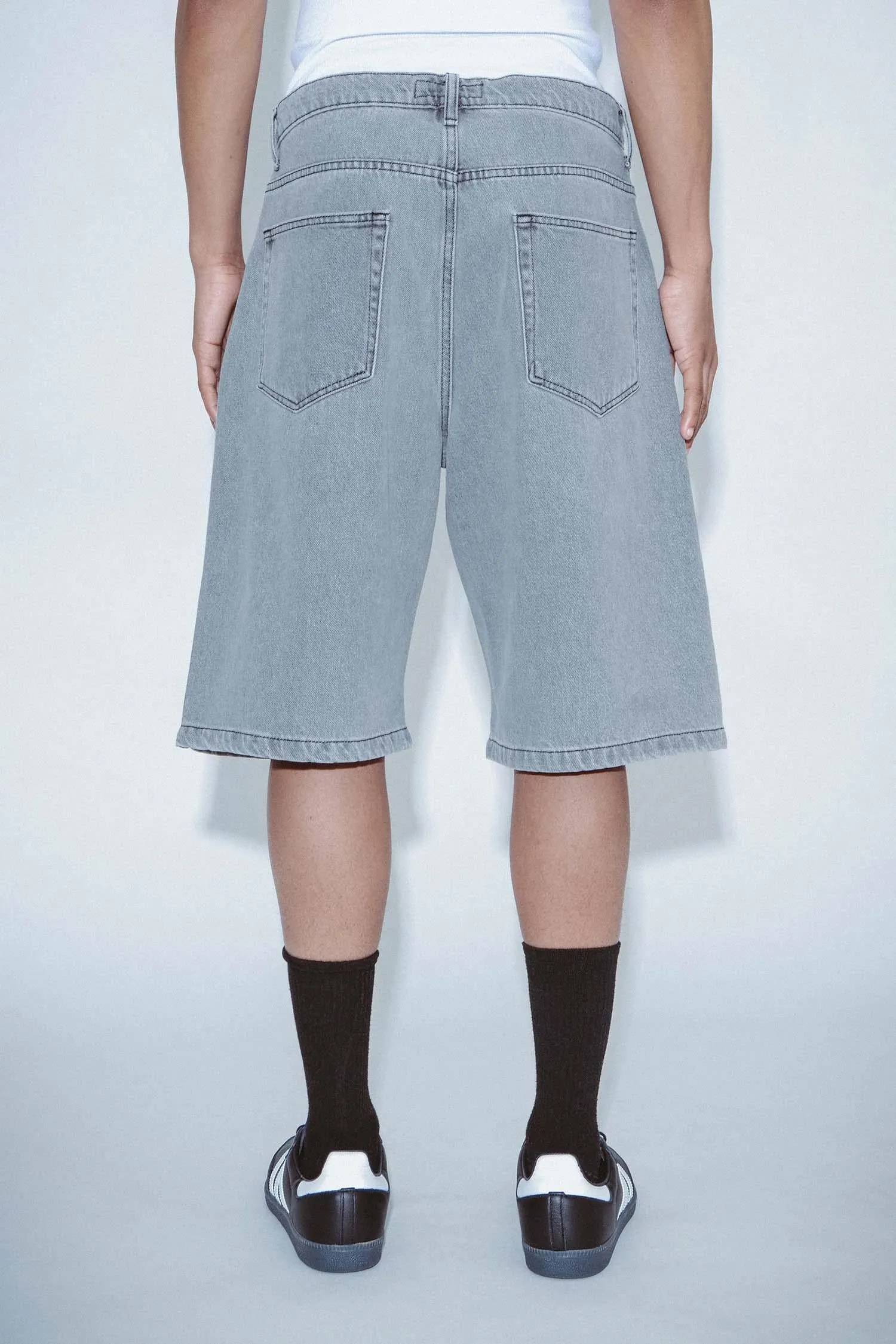 3 Spiral Short - Grey