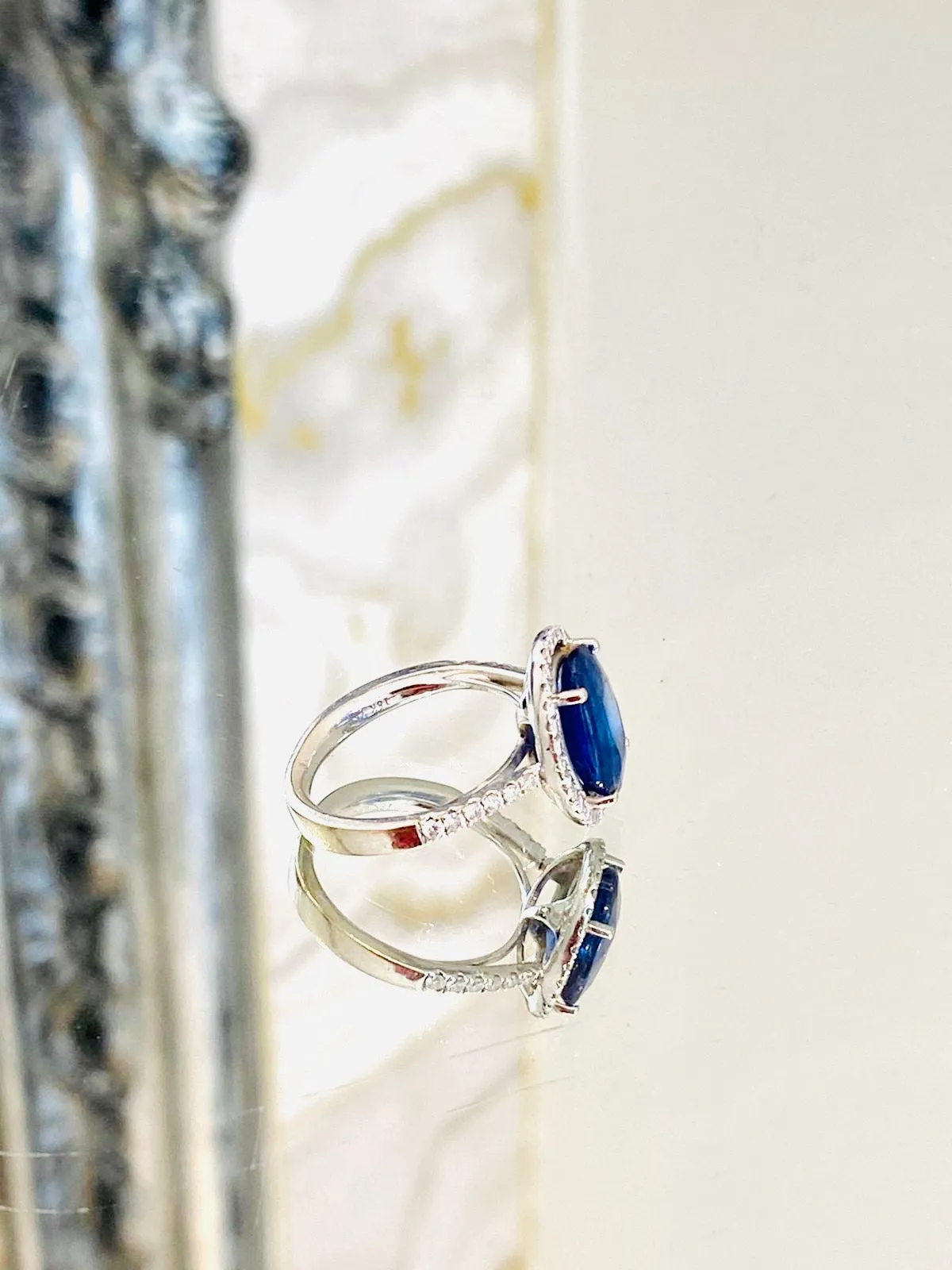 5ct Sapphire & Diamond Ring Set In 18k White Gold