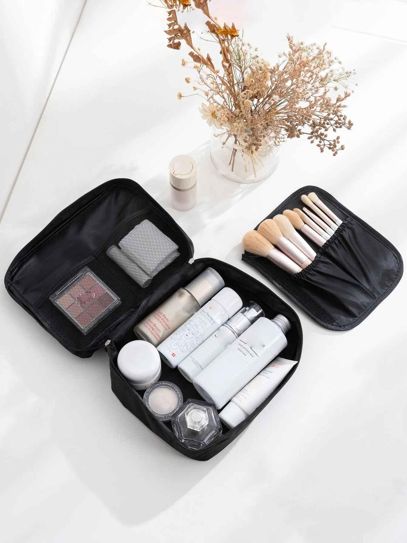 Black Portable Travel Toiletry Bag Cosmetic Bag With Handle & Divider