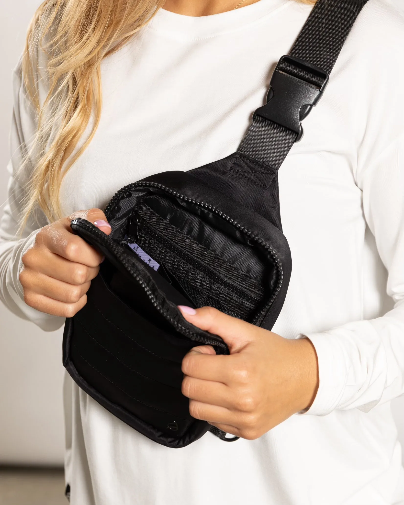 Essential Crossbody Bag