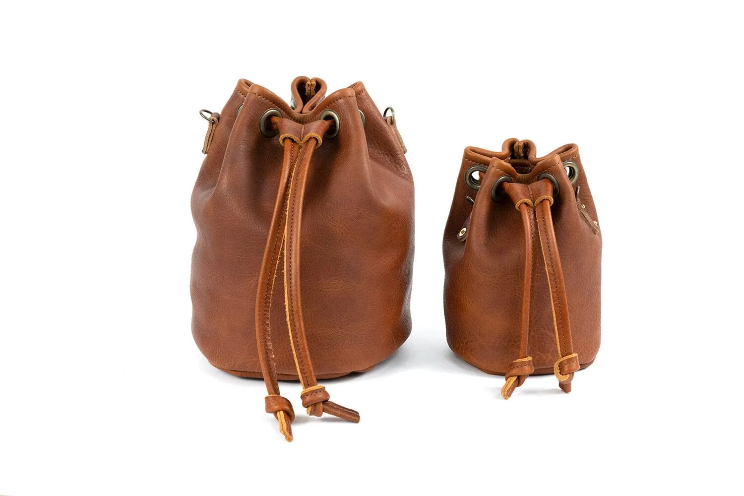 LEATHER BUCKET BAG - SMALL - PINE GREEN BISON