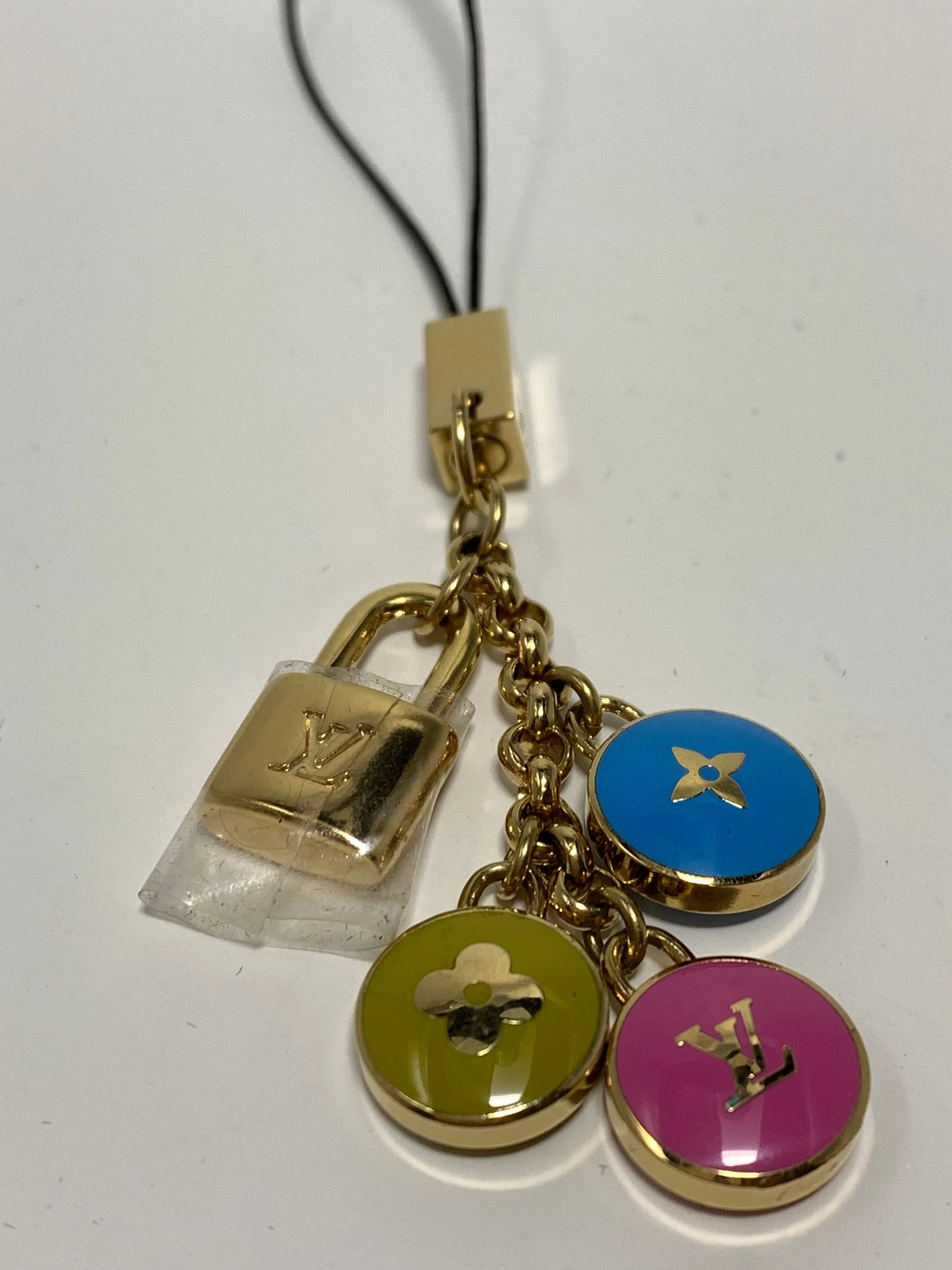 Louis Vuitton Phone Charms!