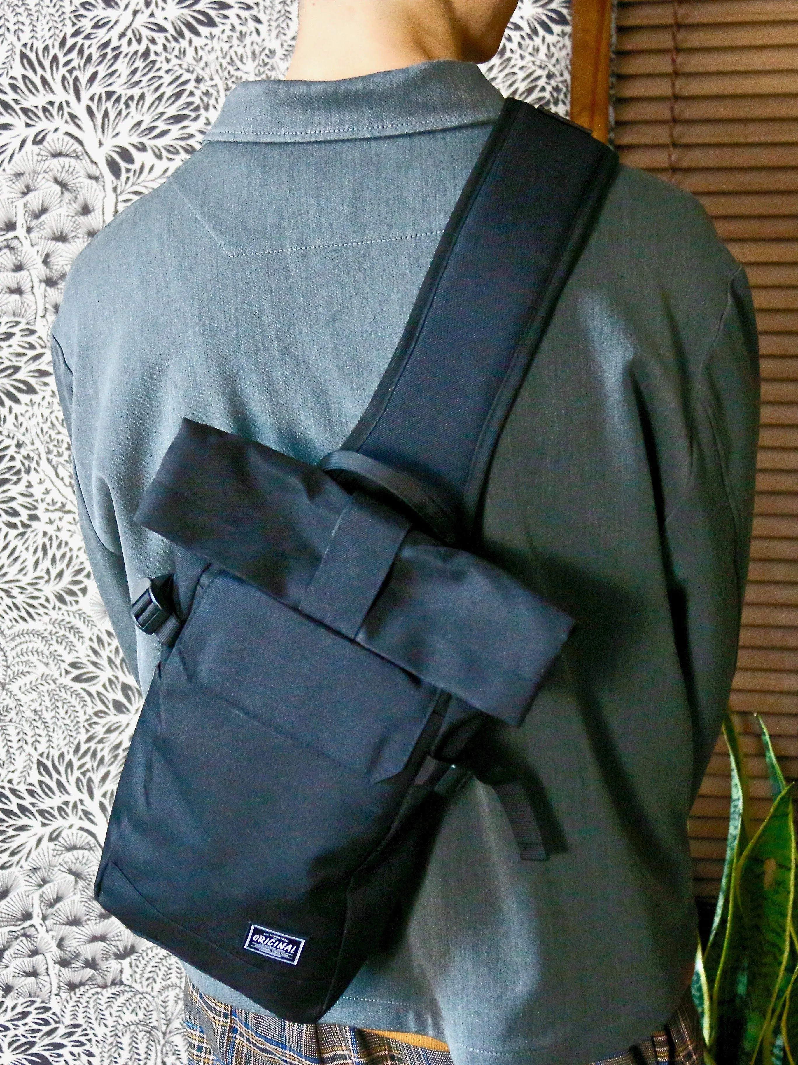 Mid-Size Black Bum Bag