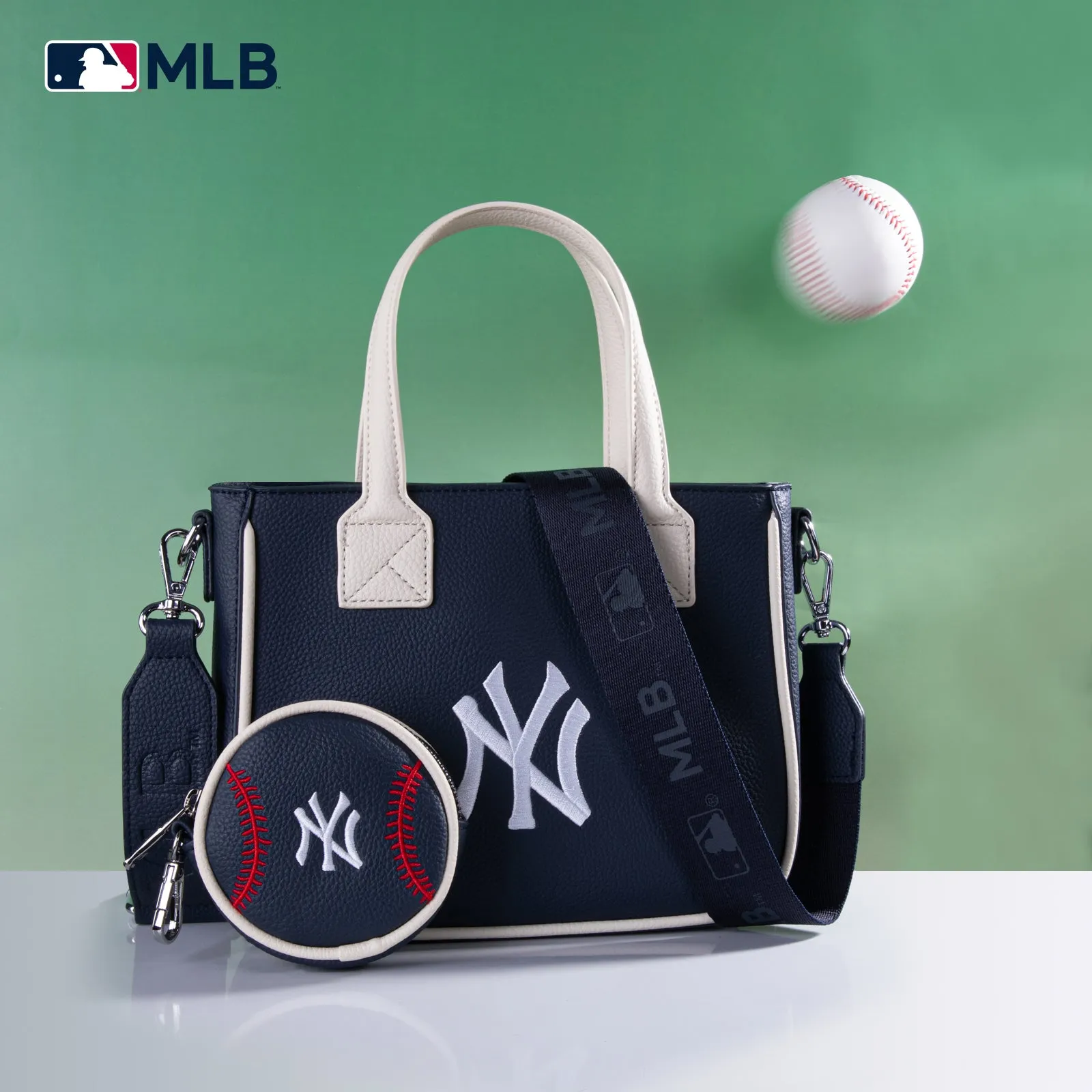 MLB-NY103  MLB  New York Yankees Team Tote/Crossbody with Baseball Coin Pouch