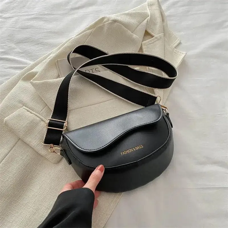 Retro Elegance Saddle Crossbody Bag