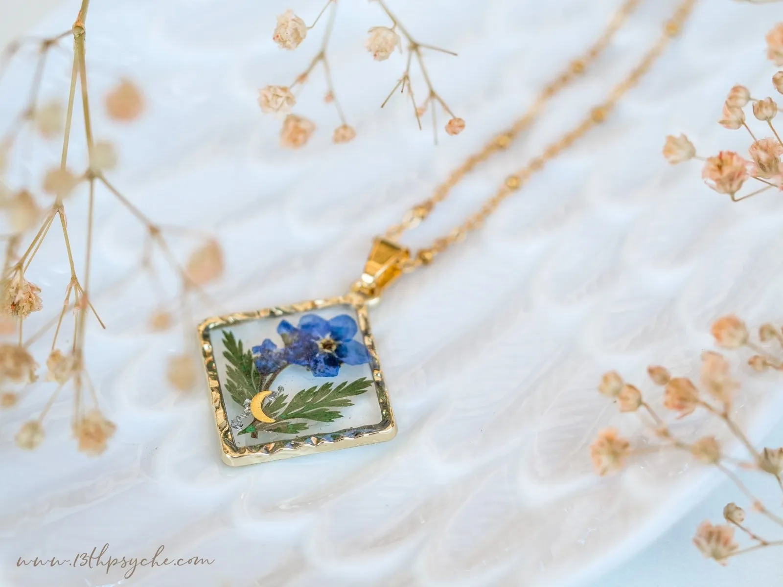 Rhombus Forget me not flower pendant necklace