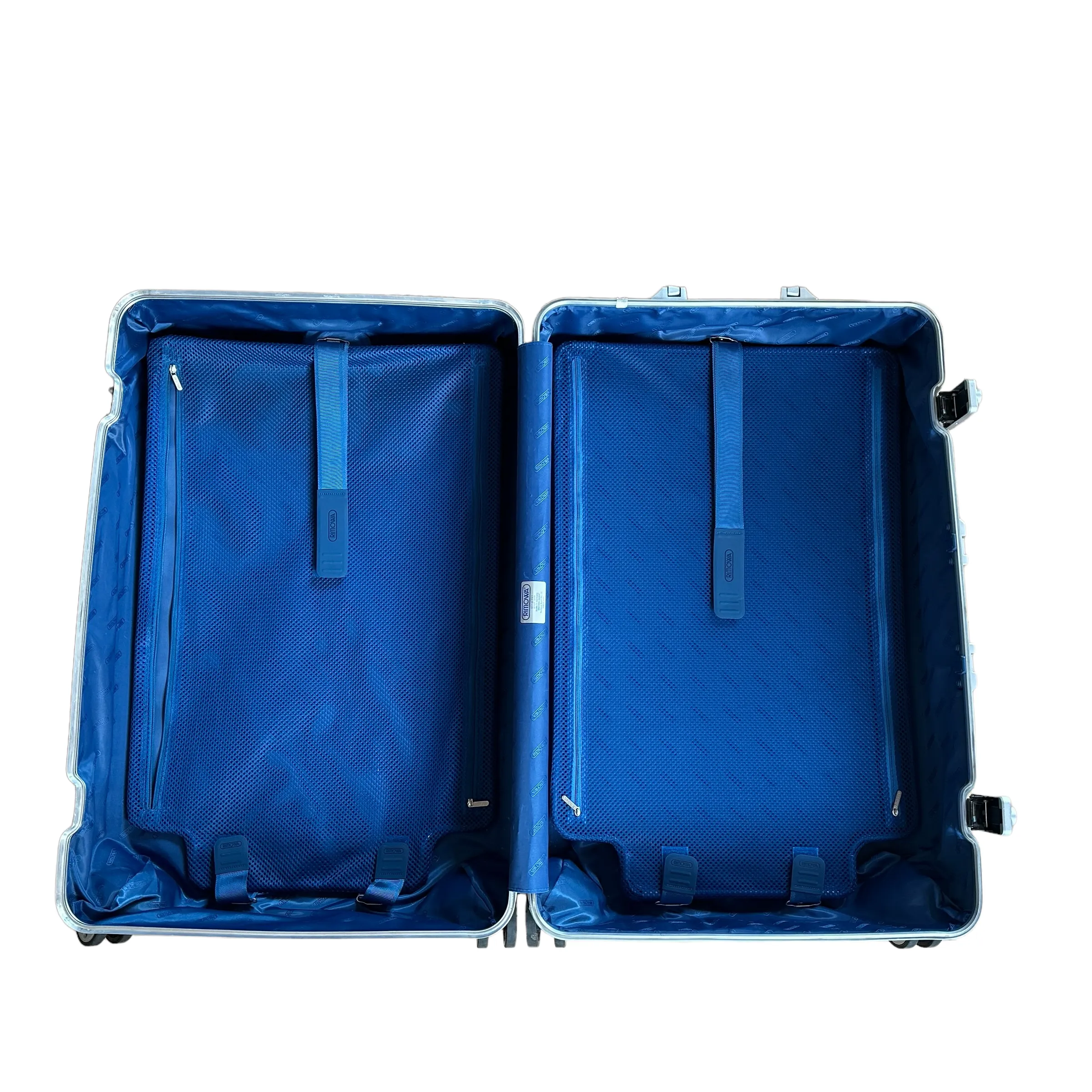 Silver Aluminium Suitcase - L