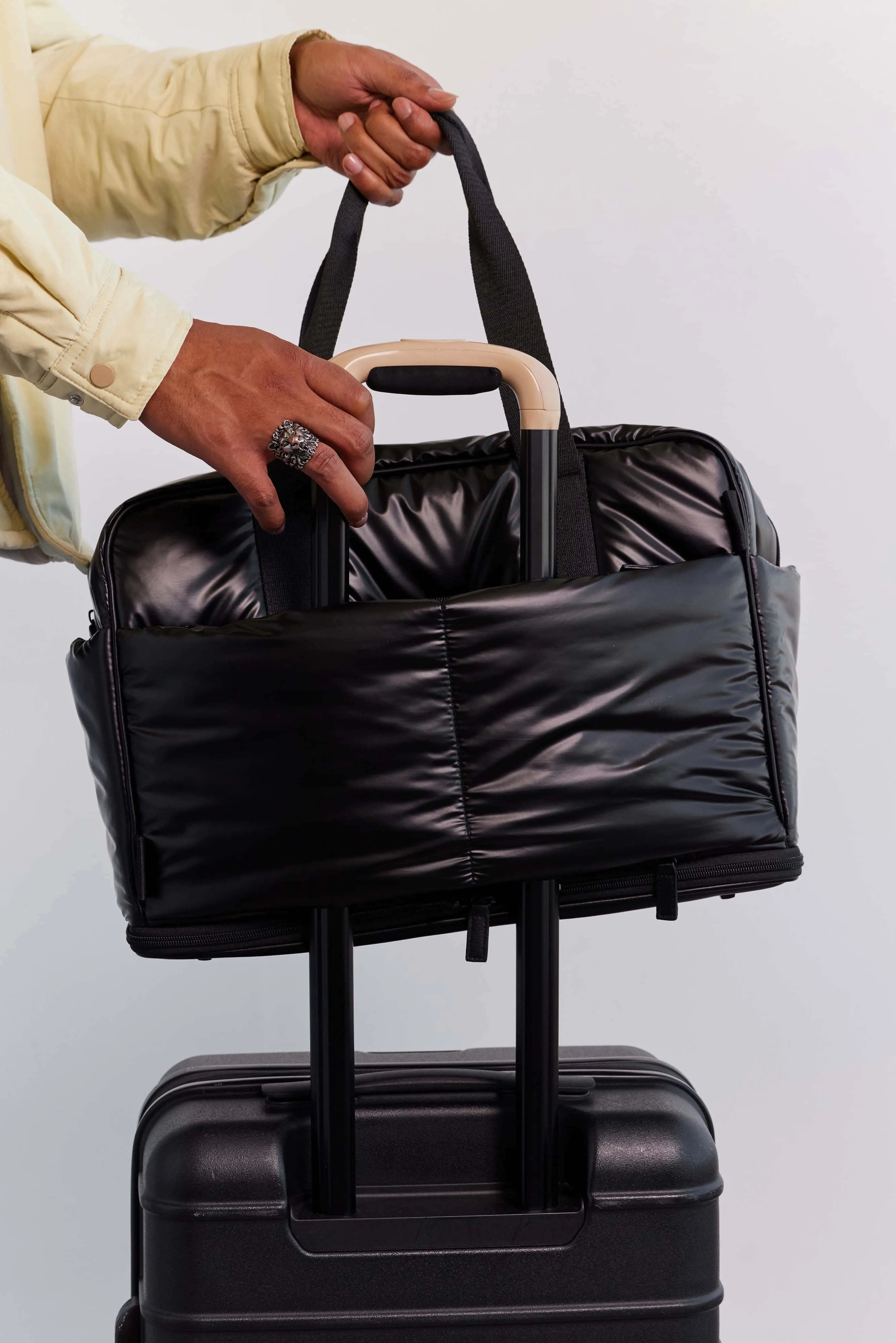 The Expandable Duffle in Black