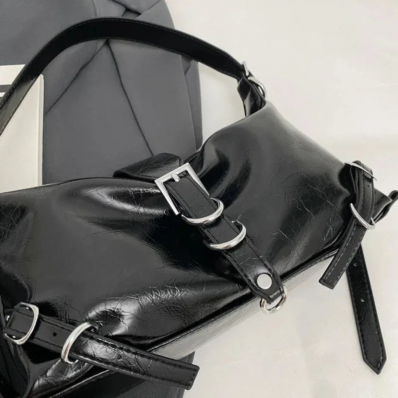 Uniwim Zia Leather Shoulder Bag